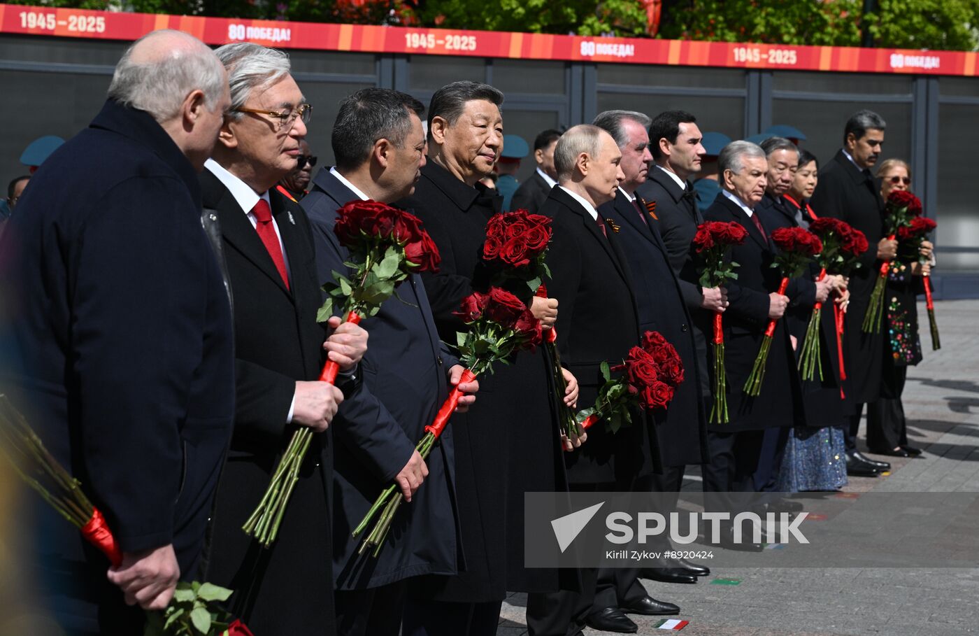 Wreath-laying ceremony at the Tomb of the Unknown Soldier