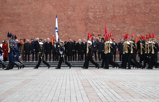 Wreath-laying ceremony at the Tomb of the Unknown Soldier