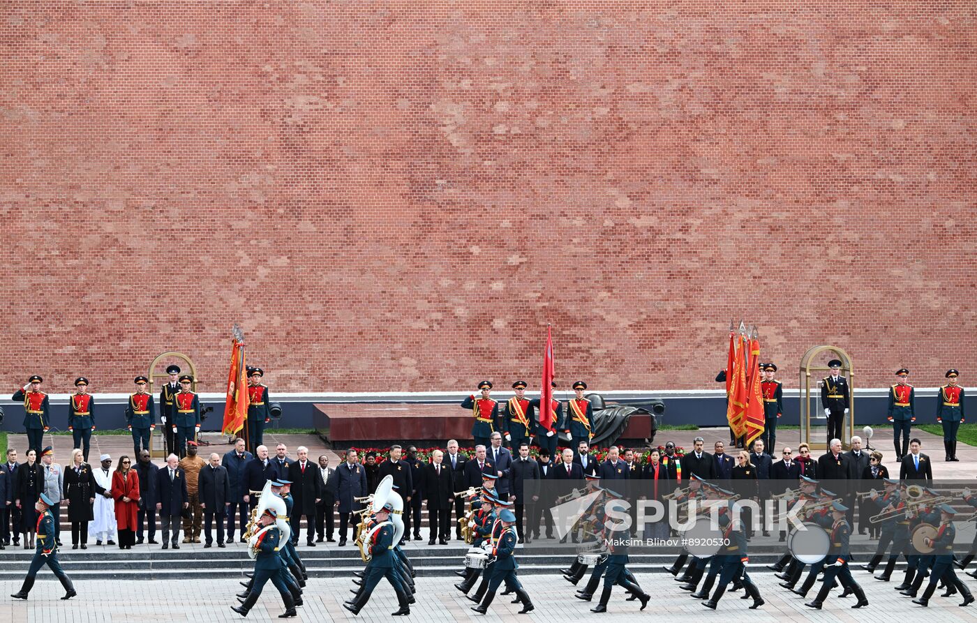 Wreath-laying ceremony at the Tomb of the Unknown Soldier