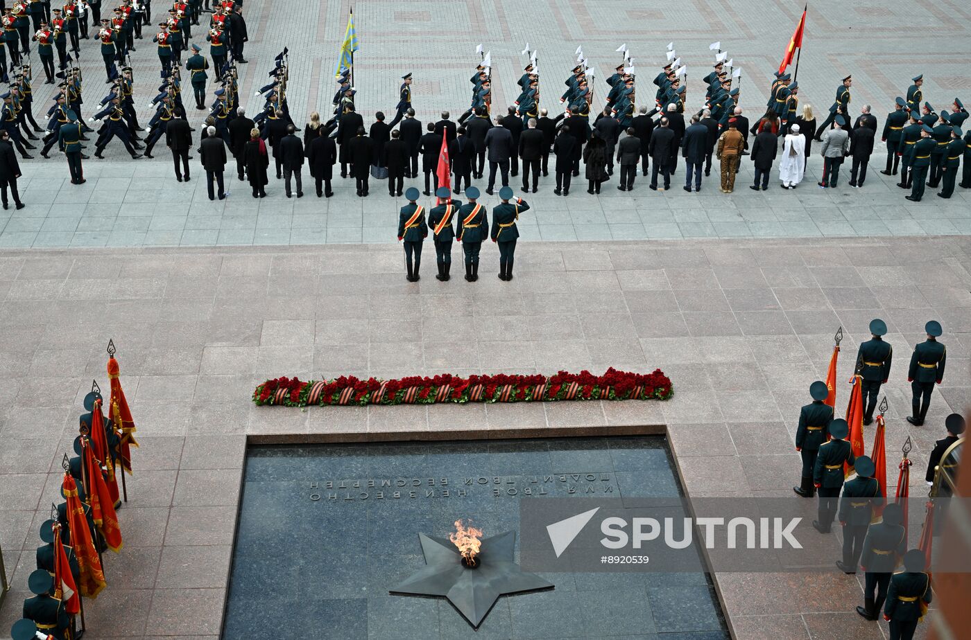 Wreath-laying ceremony at the Tomb of the Unknown Soldier