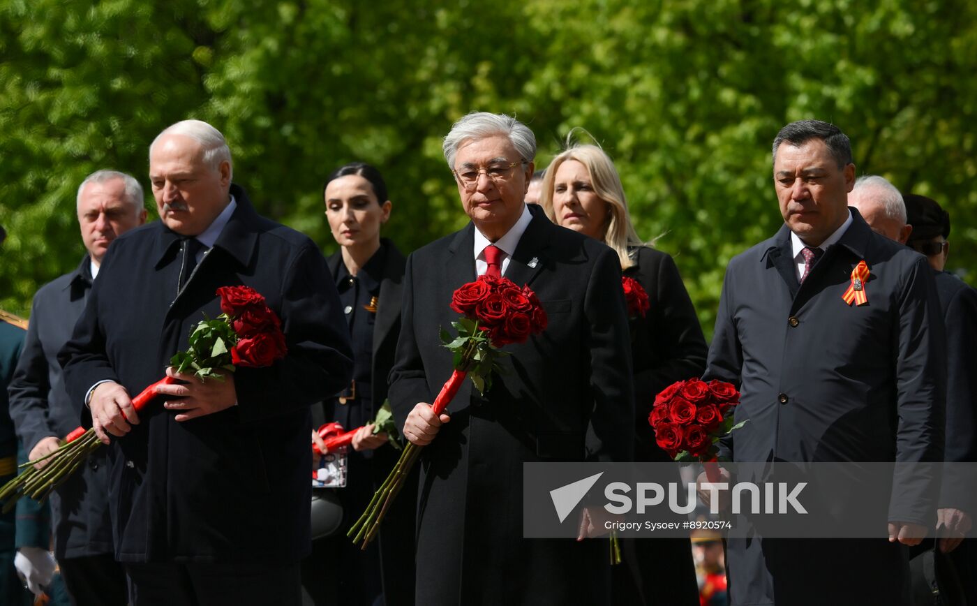 Wreath-laying ceremony at the Tomb of the Unknown Soldier
