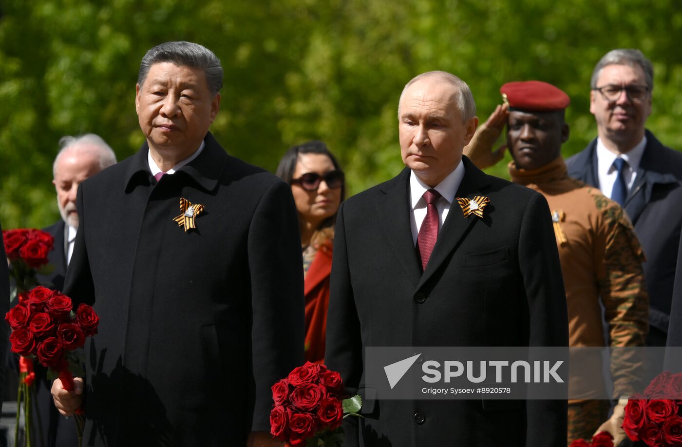 Wreath-laying ceremony at the Tomb of the Unknown Soldier