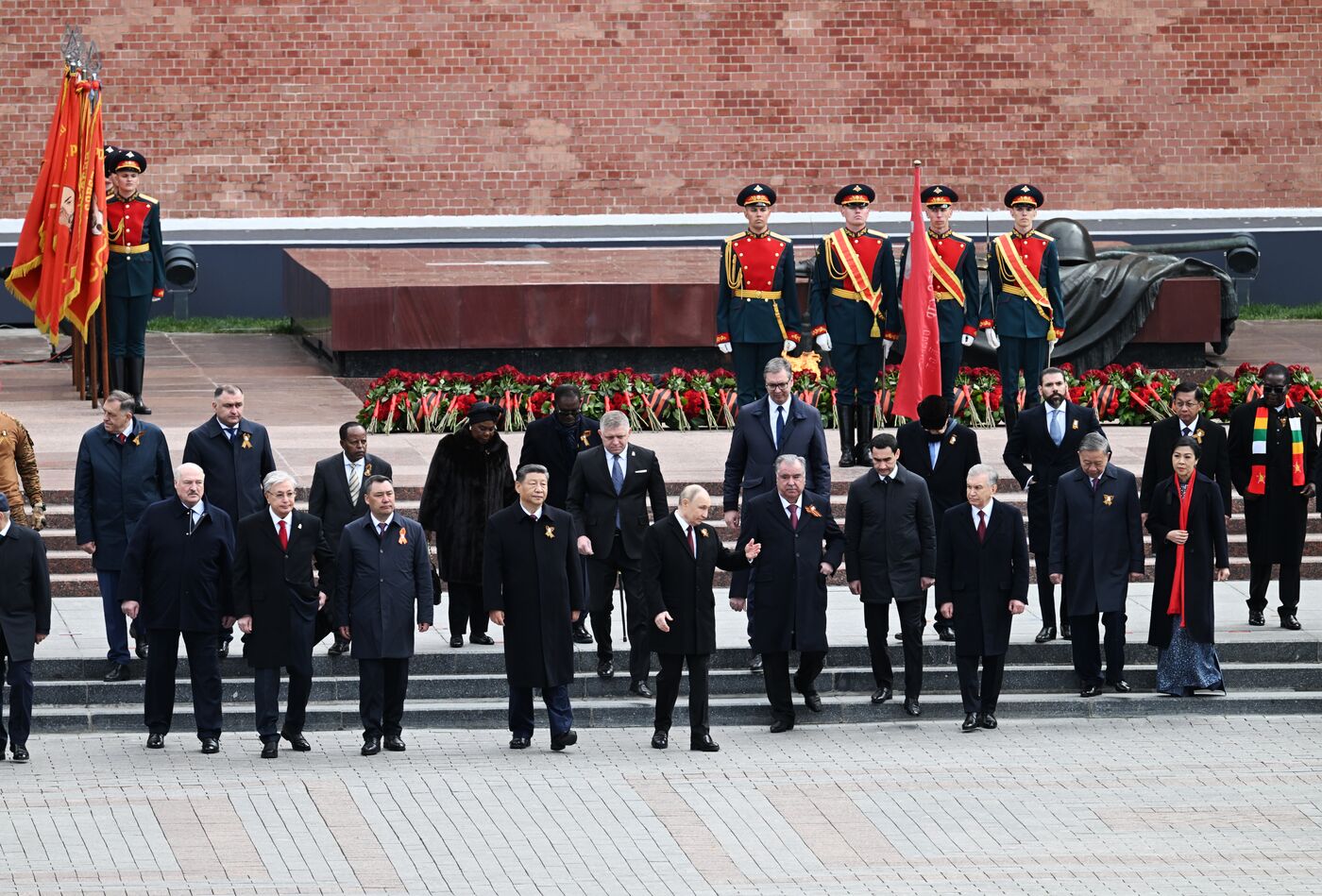 Wreath-laying ceremony at the Tomb of the Unknown Soldier