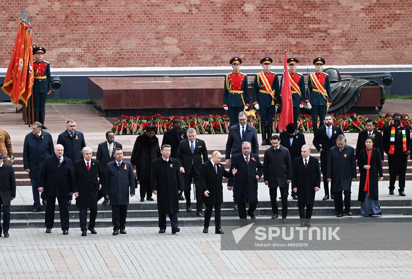 Wreath-laying ceremony at the Tomb of the Unknown Soldier