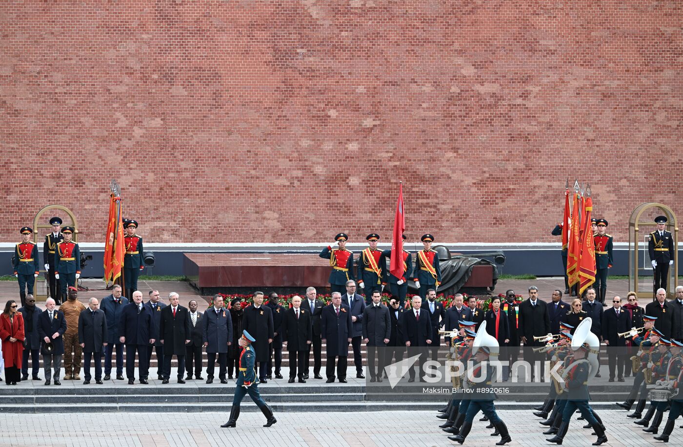 Wreath-laying ceremony at the Tomb of the Unknown Soldier