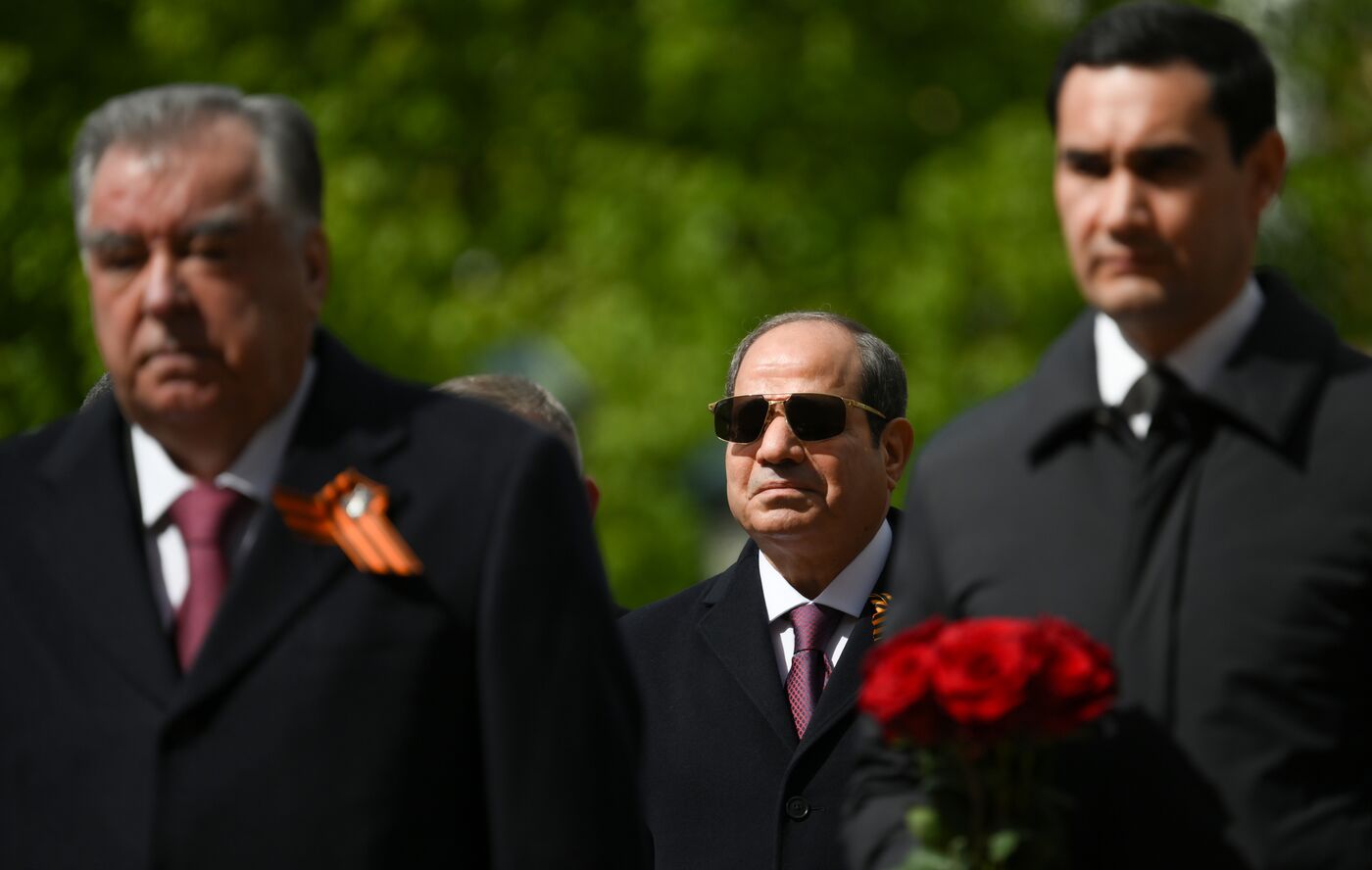 Wreath-laying ceremony at the Tomb of the Unknown Soldier