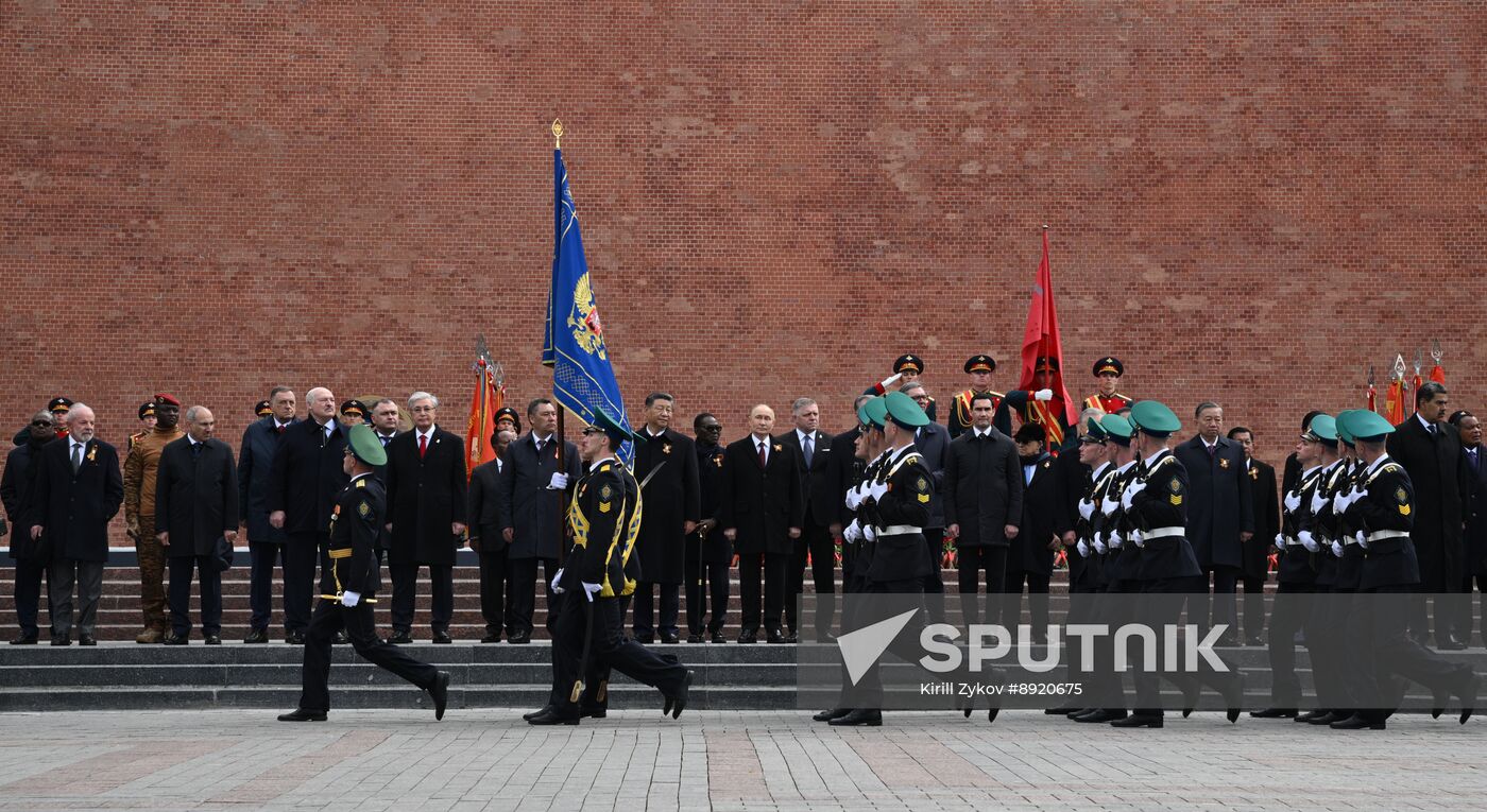 Wreath-laying ceremony at the Tomb of the Unknown Soldier