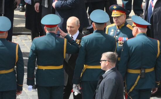 President of Russia Vladimir Putin Commander-in-Chief of the Russian Army Forces General Oleg Salyukov at the military parade to mark the 80th anniversary of Victory in the Great Patriotic War Location: Russia, Moscow. Author: Alexey Maishev/Sputnik. President of Russia Vladimir Putin and foreign leaders at military parade marking 80th anniversary of Victory