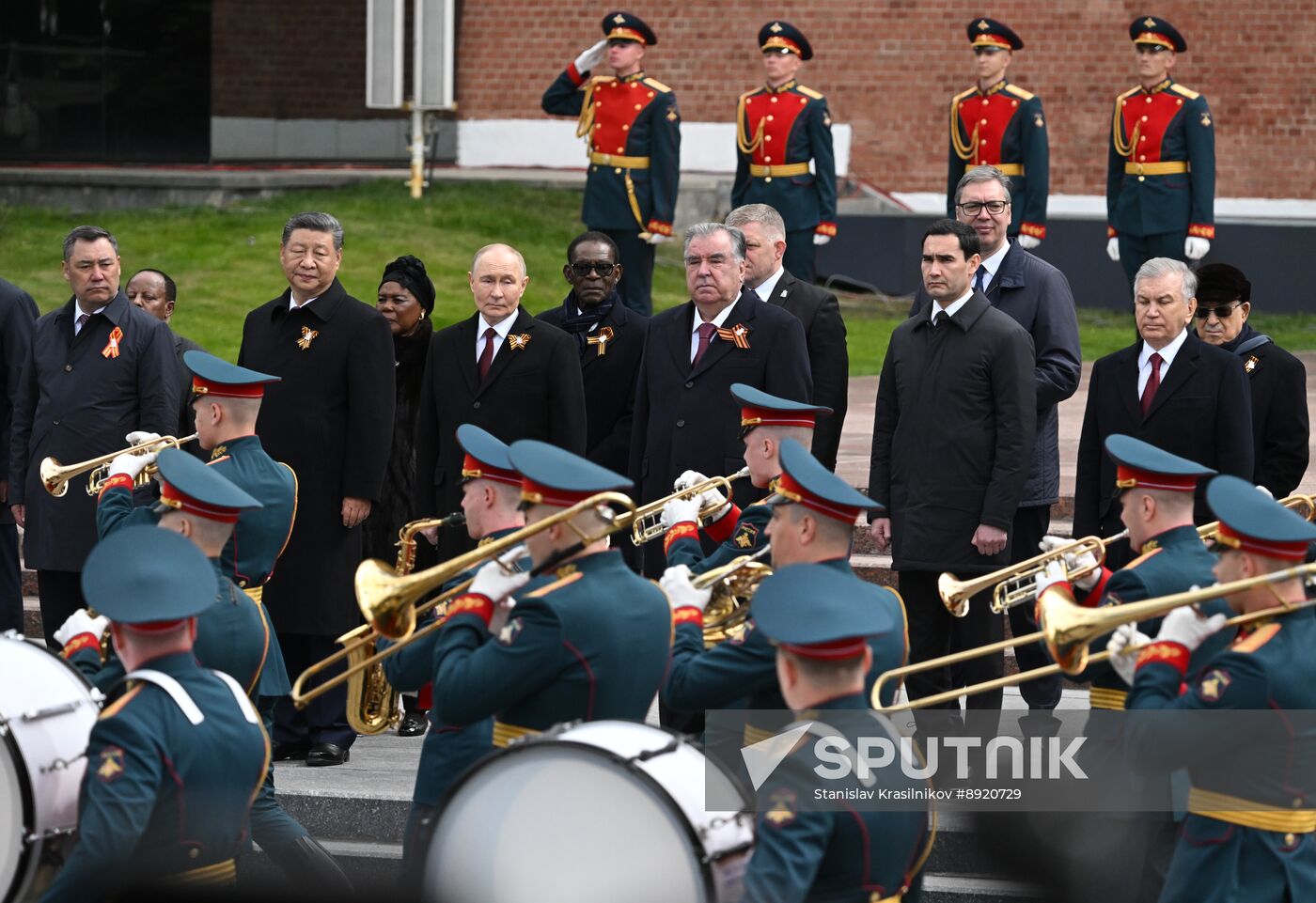 Wreath-laying ceremony at the Tomb of the Unknown Soldier