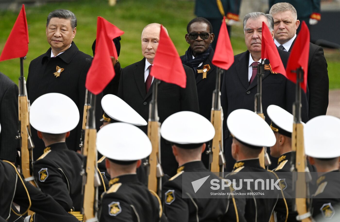 Wreath-laying ceremony at the Tomb of the Unknown Soldier