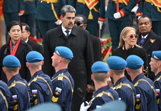From left: Ngo Phuong Linh, wife of General Secretary of the Central Committee of the Communist Party of Vietnam To Lam, President of Venezuela Nicolas Maduro, Chairperson of the Presidency of Bosnia and Herzegovina Zeljka Cvijanovic and President of the Republic of Congo Denis Sassou Nguesso at a joint wreath-laying ceremony at the Tomb of the Unknown Soldier in Alexander Garden, Moscow. Russia marks the 80th anniversary of Victory in the Great Patriotic War of 1941-1945. Location: Russia, Moscow. Author: Stanislav Krasilnikov/Sputnik. Wreath-laying ceremony at the Tomb of the Unknown Soldier