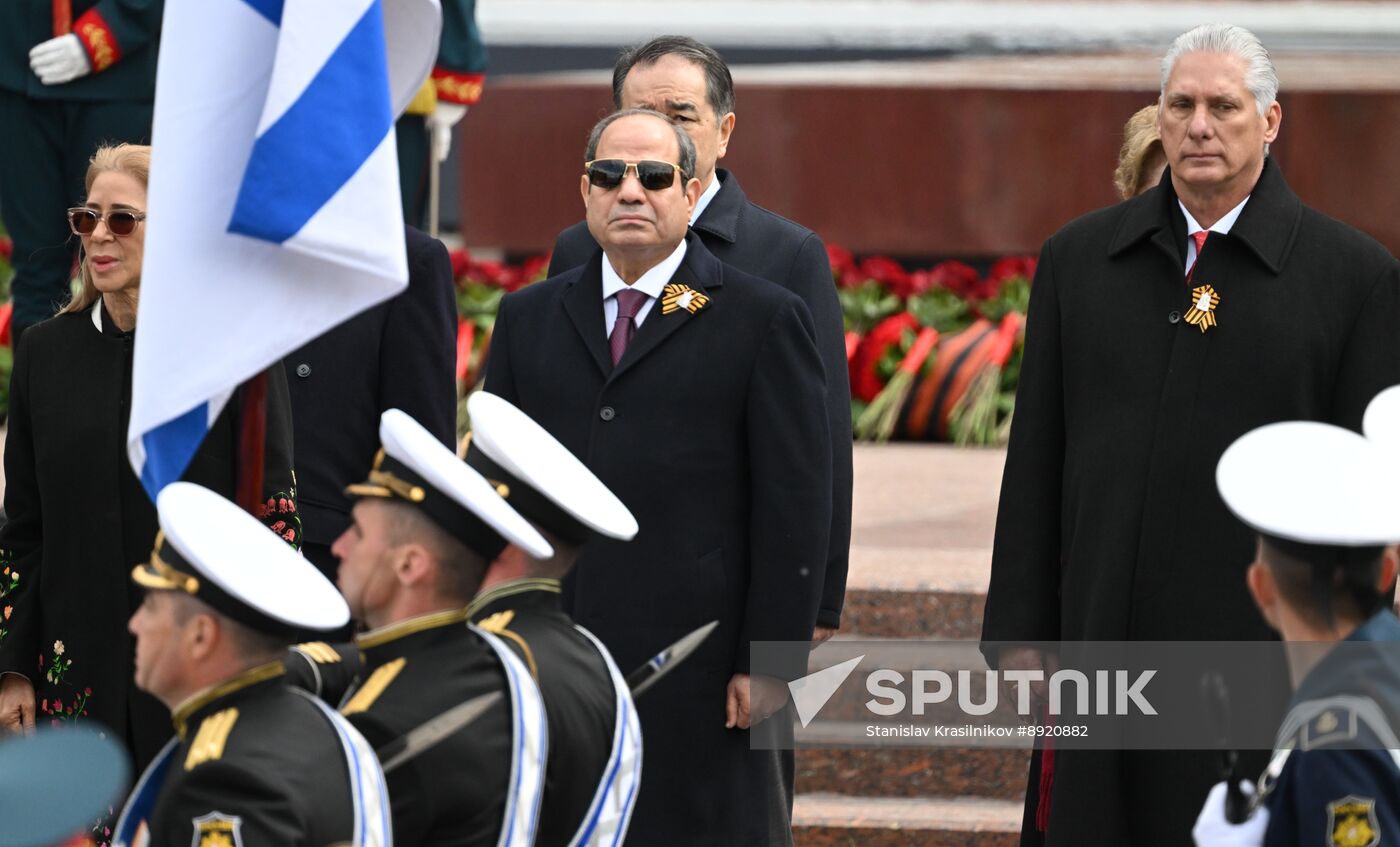 Wreath-laying ceremony at the Tomb of the Unknown Soldier