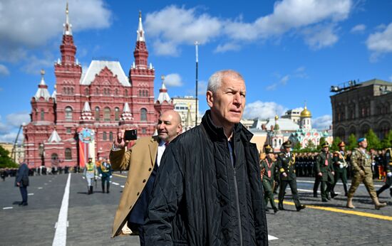 Public figures at military parade marking 80th anniversary of Victory