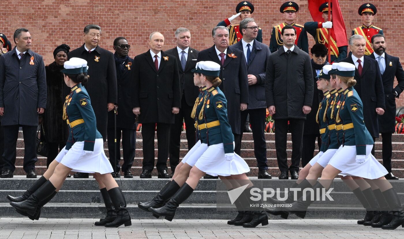 Wreath-laying ceremony at the Tomb of the Unknown Soldier