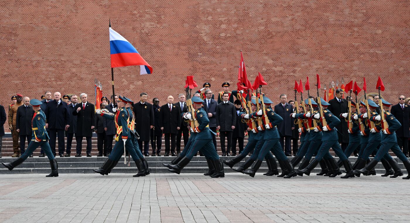 Wreath-laying ceremony at the Tomb of the Unknown Soldier