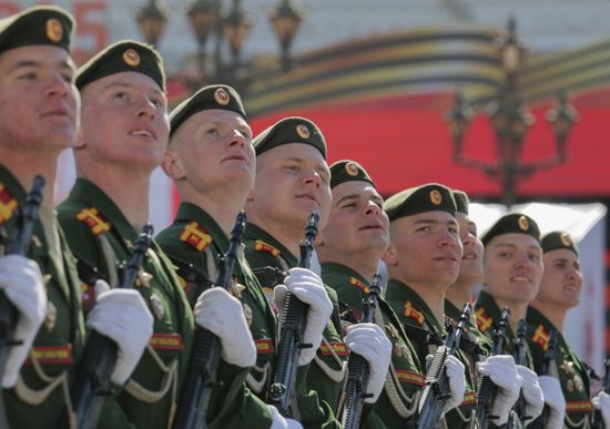 Military personnel at the military parade to mark the 80th anniversary of Victory in the Great Patriotic War in St. Petersburg. Location: Russia, St. Petersburg. Author: Irina Motina/Sputnik. Victory Parade. St. Petersburg