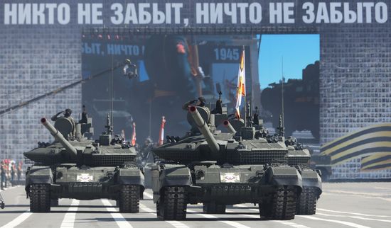 T-90M Proryv tanks at the military parade to mark the 80th anniversary of Victory in the Great Patriotic War in St. Petersburg. Location: Russia, St. Petersburg. Author: Mikhail Kireev/Sputnik. Victory Parade. St. Petersburg