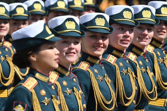 A parade unit of female military personnel at the military parade to mark the 80th anniversary of Victory in the Great Patriotic War on Red Square in Moscow. Location: Russia, Moscow. Author: Ilya Pitalev/Sputnik. Military parade marking 80th anniversary of Victory in Great Patriotic War in Moscow