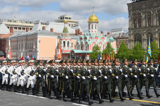 An Honor Guard Battalion of the People's Liberation Army of China at the military parade to mark the 80th anniversary of Victory in the Great Patriotic War on Red Square in Moscow. Location: Russia, Moscow. Author: Ilya Pitalev/Sputnik. Military parade marking 80th anniversary of Victory in Great Patriotic War in Moscow