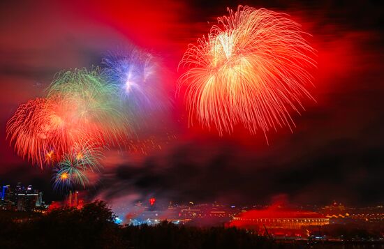 Victory Day fireworks in Moscow. Russia marks the 80th anniversary of Great Patriotic War of 1941-1945. Location: Russia, Moscow. Author: Evgeny Biyatov/Sputnik. Victory Day fireworks in Moscow