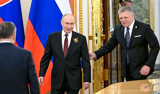 President of Russia Vladimir Putin and Prime Minister of Slovakia Robert Fico during their meeting. Location: Russia, Moscow. Author: Sergey Bobylev/Sputnik. President of Russia Vladimir Putin's meeting with Prime Minister of Slovakia Robert Fico