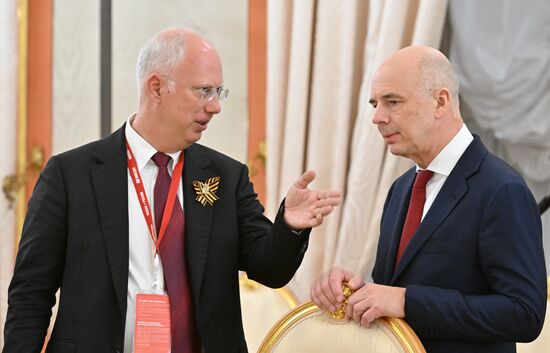 President of Russia Vladimir Putin's meeting with President of Uzbekistan Shavkat Mirziyoyev