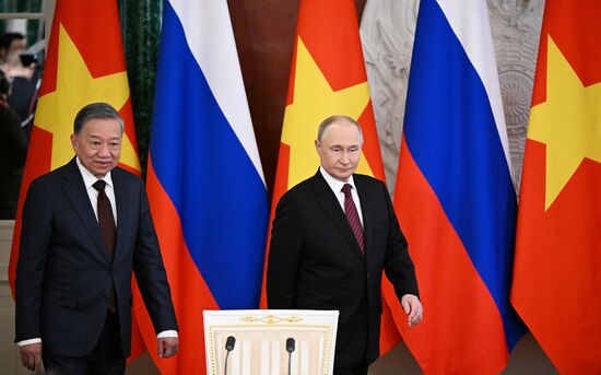 General Secretary of the Communist Party of Vietnam Central Committee To Lam's official visit to Russia