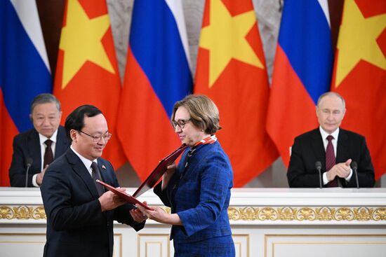 General Secretary of the Communist Party of Vietnam Central Committee To Lam's official visit to Russia