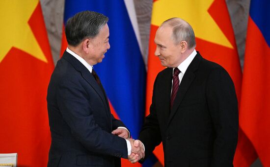 General Secretary of the Communist Party of Vietnam Central Committee To Lam's official visit to Russia