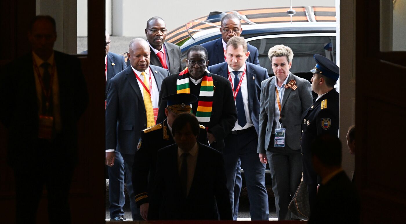 President of Russia Vladimir Putin meets with President of Zimbabwe Emmerson Mnangagwa