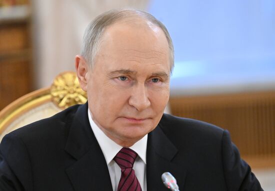 President of Russia Vladimir Putin during a meeting with President of Zimbabwe Emmerson Mnangagwa Location: Russia, Moscow. Author: Stanislav Krasilnikov/Sputnik. President of Russia Vladimir Putin meets with President of Zimbabwe Emmerson Mnangagwa