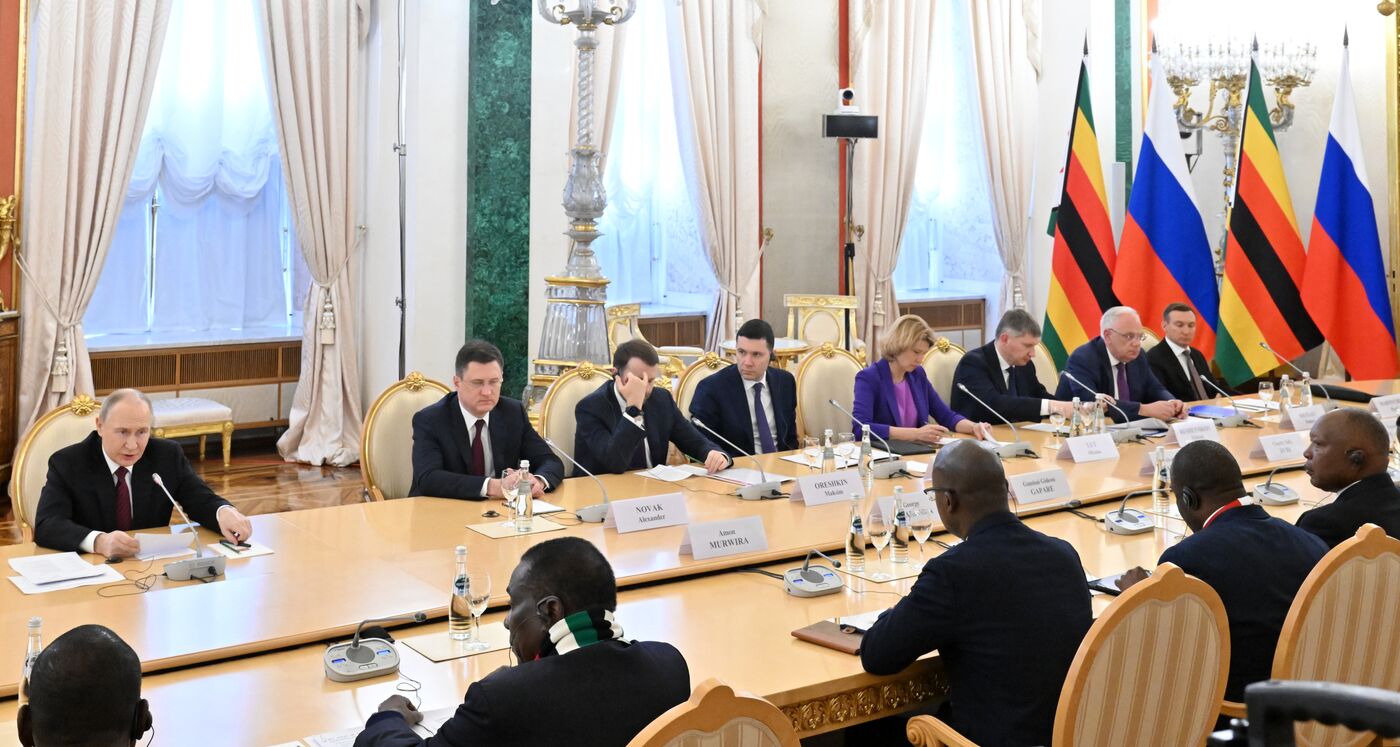 President of Russia Vladimir Putin meets with President of Zimbabwe Emmerson Mnangagwa
