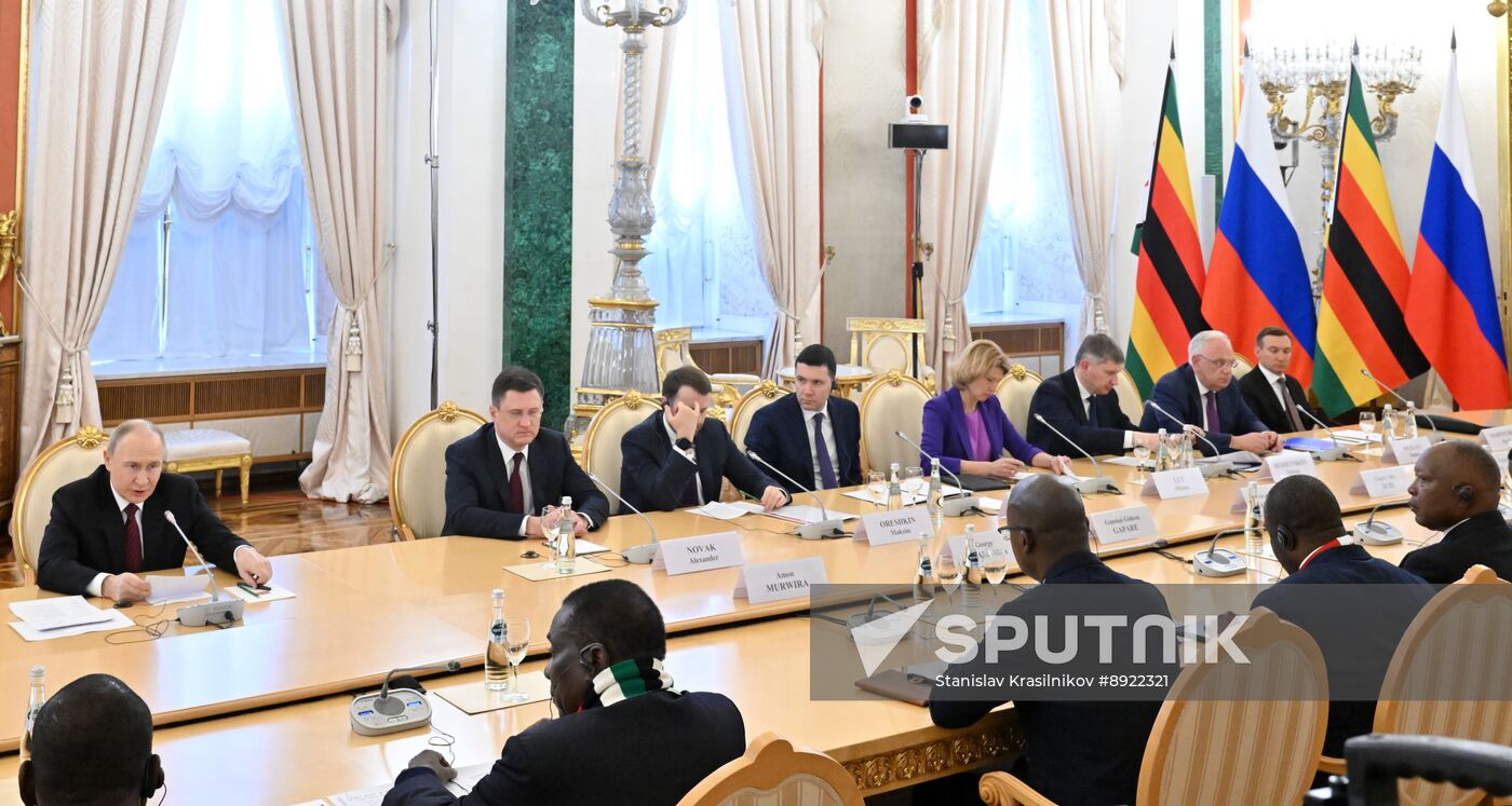 President of Russia Vladimir Putin meets with President of Zimbabwe Emmerson Mnangagwa