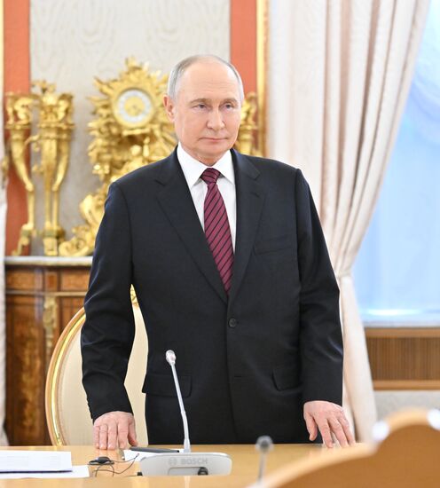 President of Russia Vladimir Putin during a meeting with President of Zimbabwe Emmerson Mnangagwa Location: Russia, Moscow. Author: Stanislav Krasilnikov/Sputnik. President of Russia Vladimir Putin meets with President of Zimbabwe Emmerson Mnangagwa