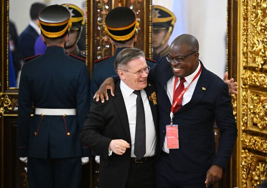 President of Russia Vladimir Putin meets with President of Zimbabwe Emmerson Mnangagwa