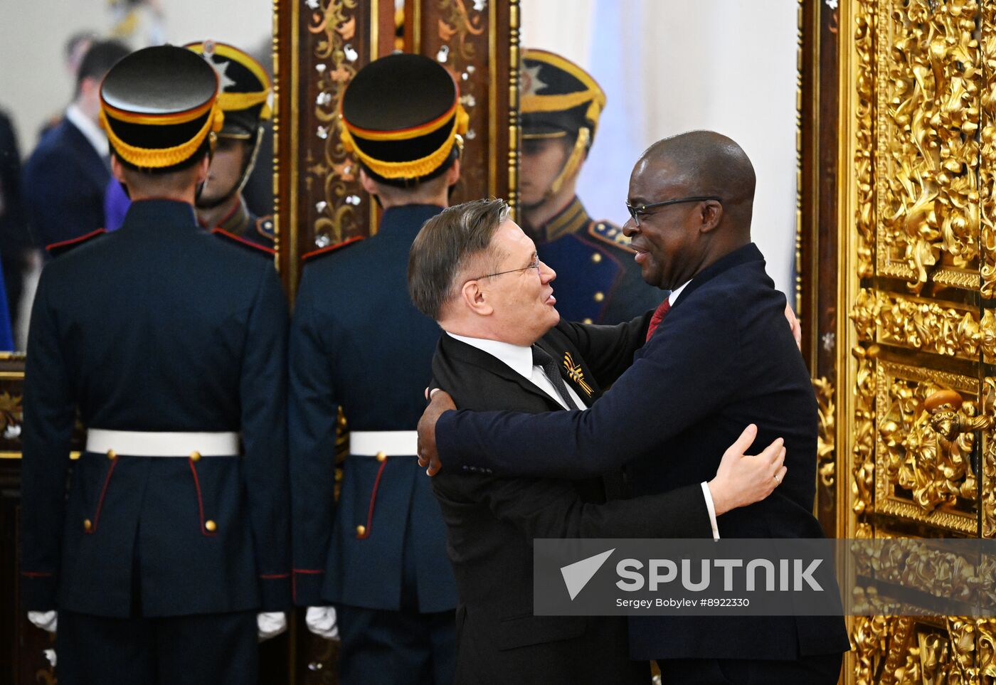 President of Russia Vladimir Putin meets with President of Zimbabwe Emmerson Mnangagwa