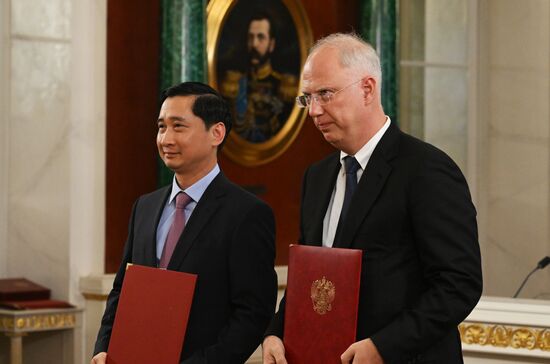 General Secretary of the Communist Party of Vietnam Central Committee To Lam's official visit to Russia