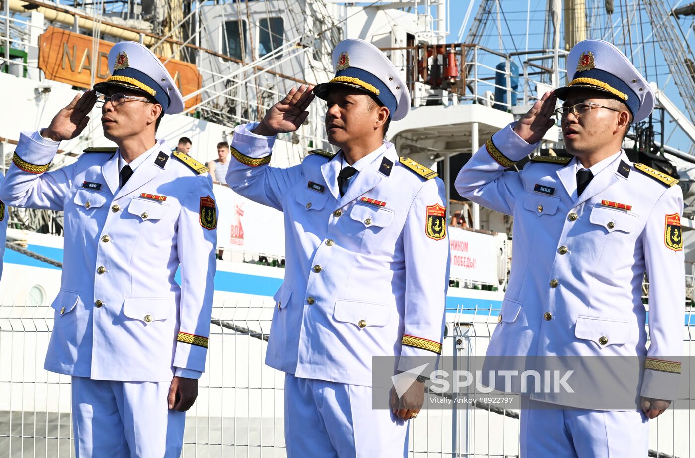 Russia Vietnam Marine Research