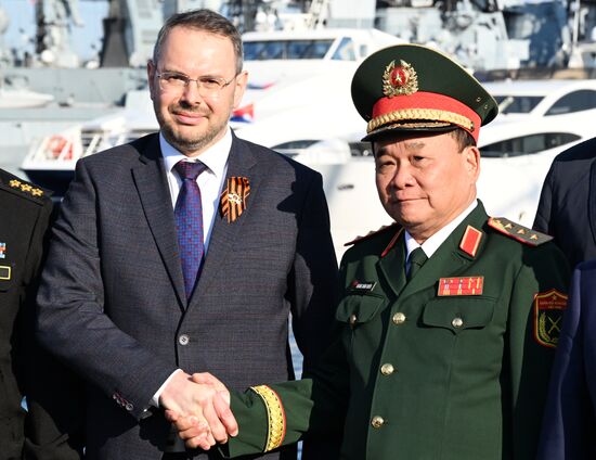 Russia Vietnam Marine Research
