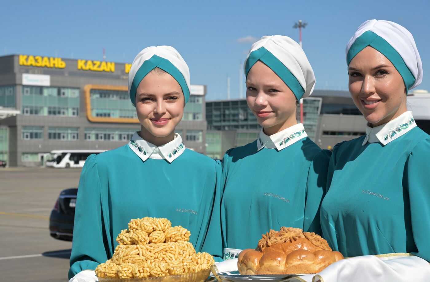 Guests arrive at KAZANFORUM 2025