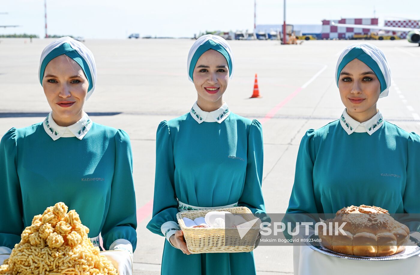 Guests arrive at KAZANFORUM 2025