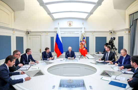 Russia Putin Delovaya Rossiya Organisation