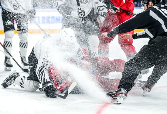 Russia Ice Hockey Kontinental League Lokomotiv - Traktor