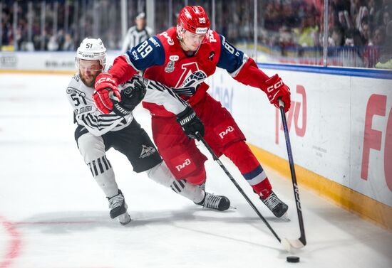 Russia Ice Hockey Kontinental League Lokomotiv - Traktor