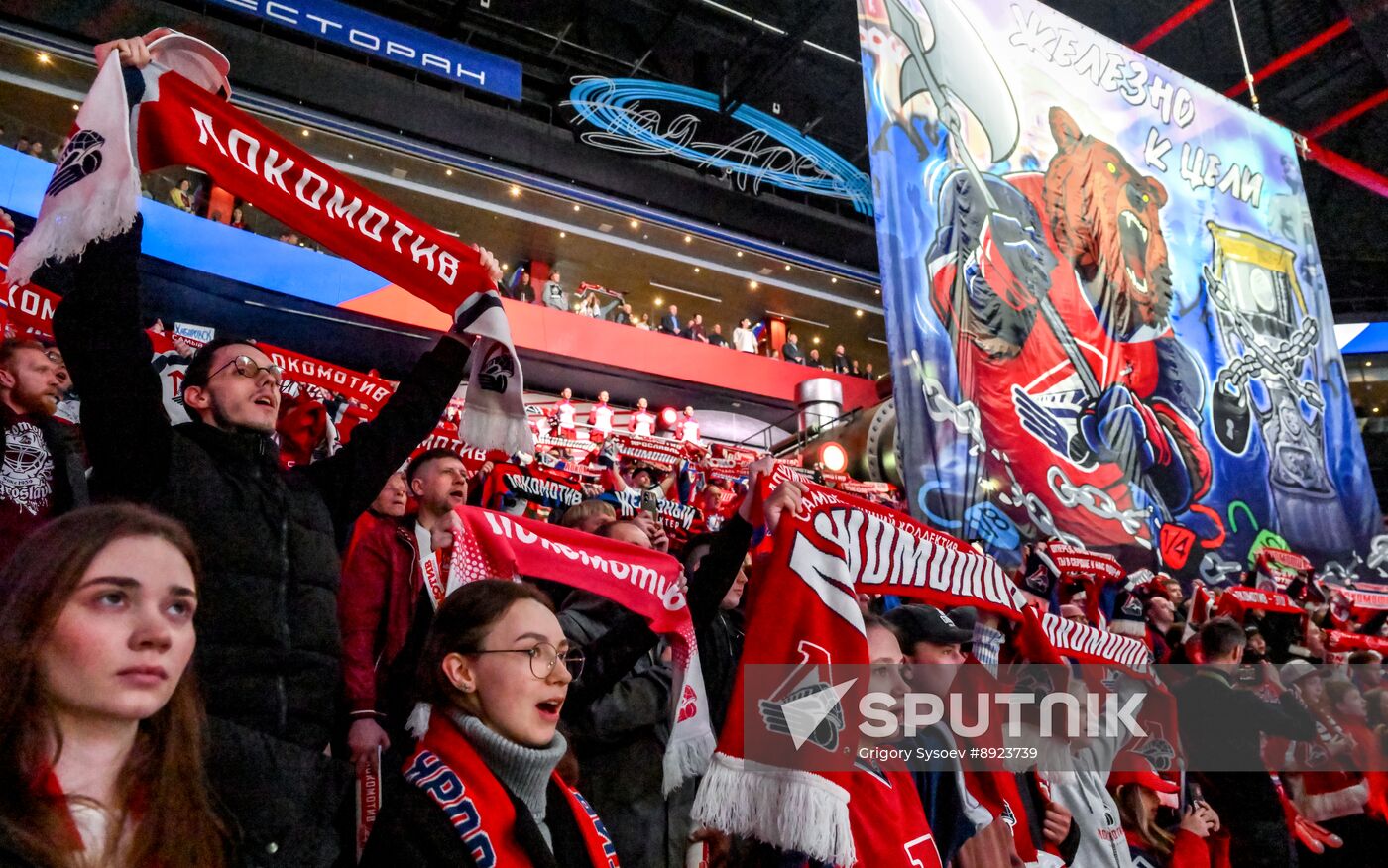 Russia Ice Hockey Kontinental League Lokomotiv - Traktor