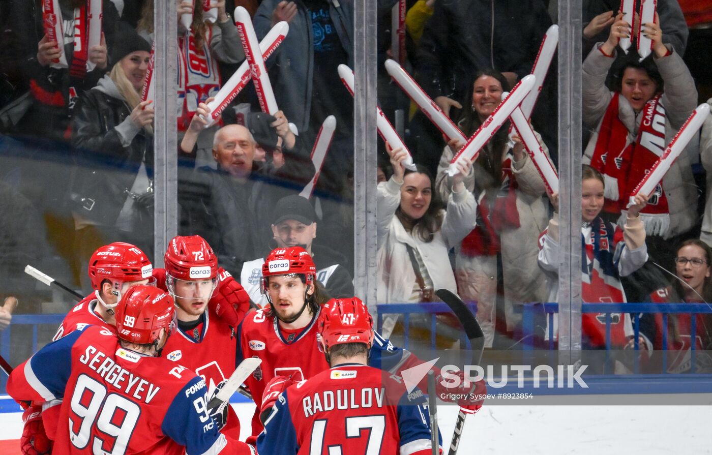 Russia Ice Hockey Kontinental League Lokomotiv - Traktor