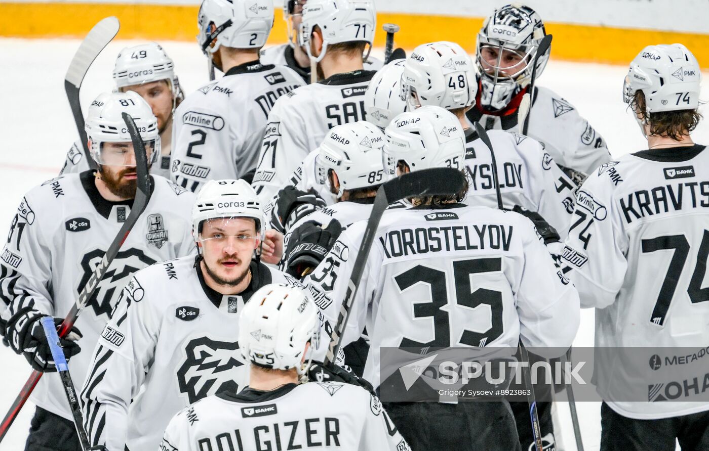 Russia Ice Hockey Kontinental League Lokomotiv - Traktor