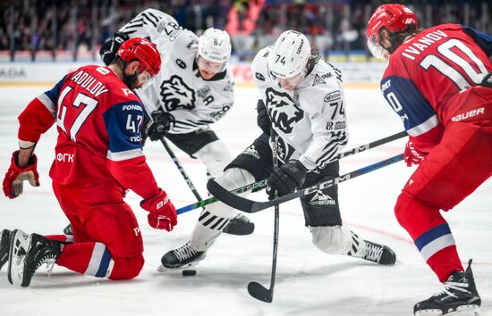 Russia Ice Hockey Kontinental League Lokomotiv - Traktor