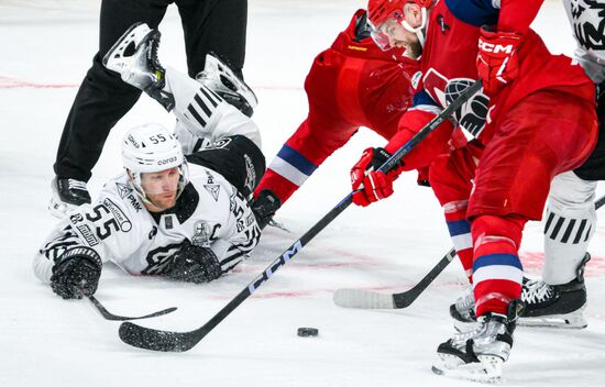 Russia Ice Hockey Kontinental League Lokomotiv - Traktor