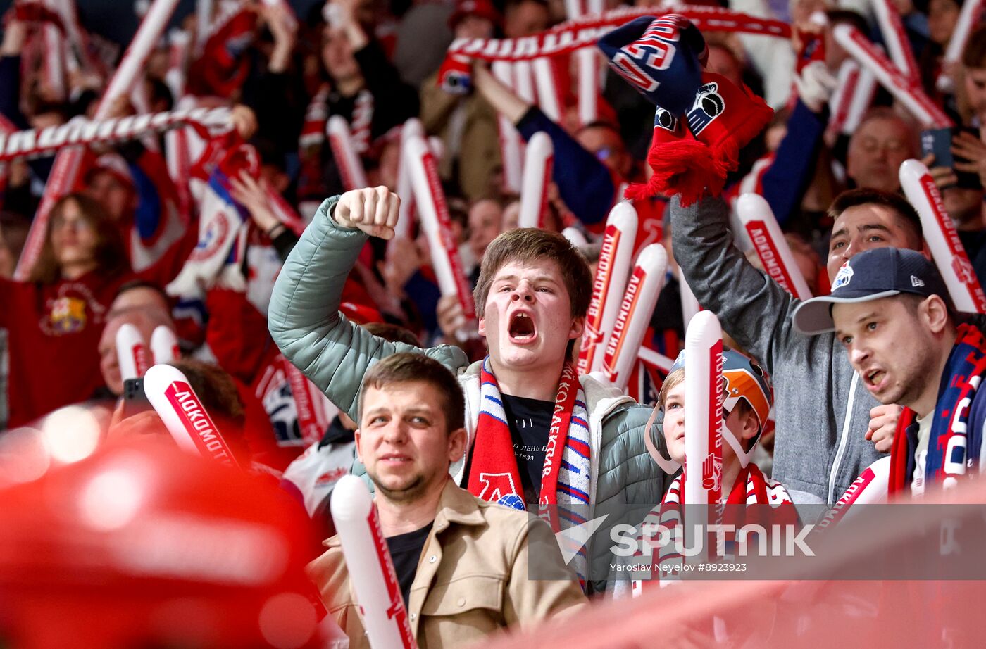 Russia Ice Hockey Kontinental League Lokomotiv - Traktor